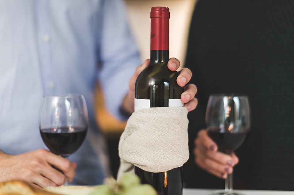 How to pour wine like a pro Cult Wines United States