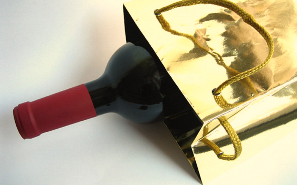 The etiquette of wine giving Cult Wines