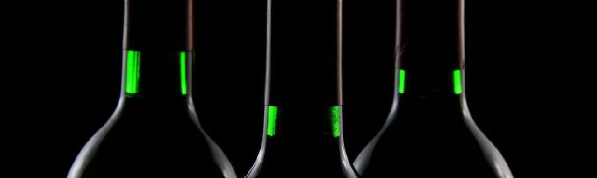 croppedimage680368 BottlesInDark v6