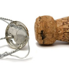 croppedimage680368 Champagne v6