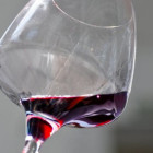 croppedimage680368 Red wine v2