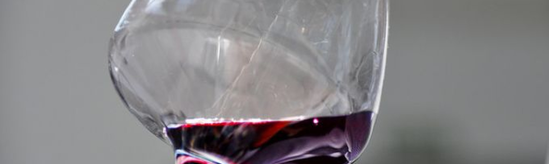 croppedimage680368 Red wine v2