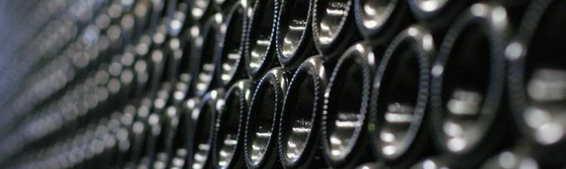 croppedimage680368 WineCellarWall v8