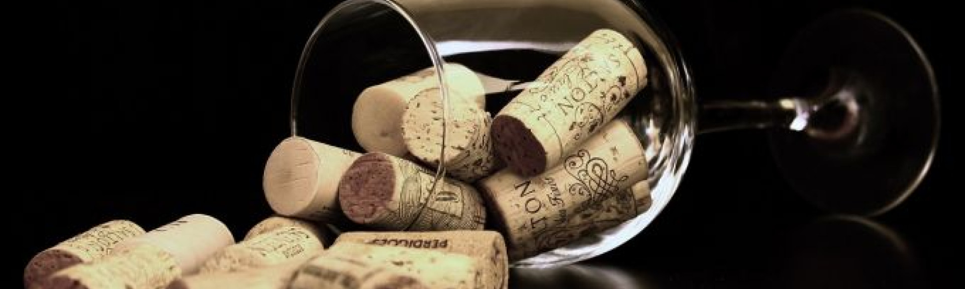 croppedimage680368 WineCorks v6